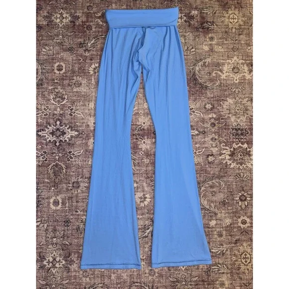 Offline by Aerie Real Me Xtra Bootcut Leggings Hi-Rise Long Inseam Blue Medium - Picture 3 of 3
